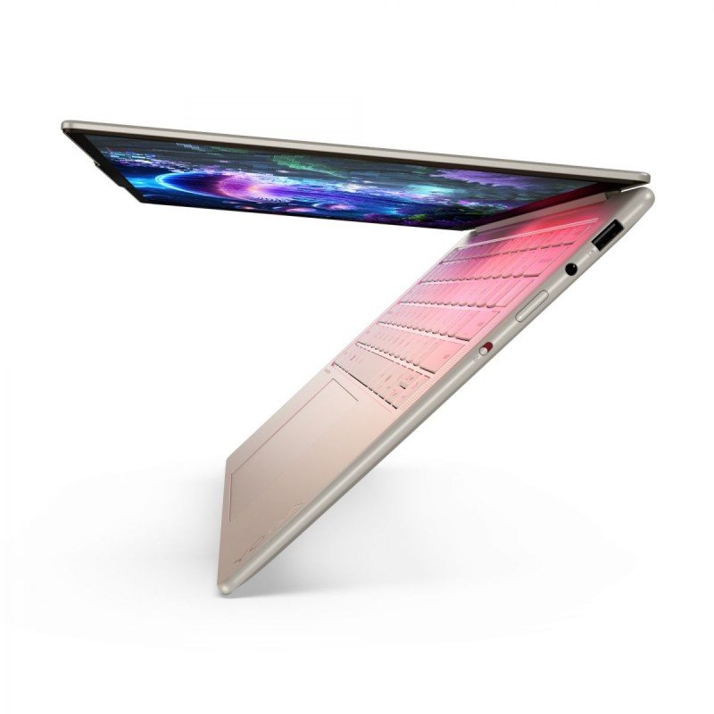 Yoga Slim 7 14ILL10 Copilot+ PC