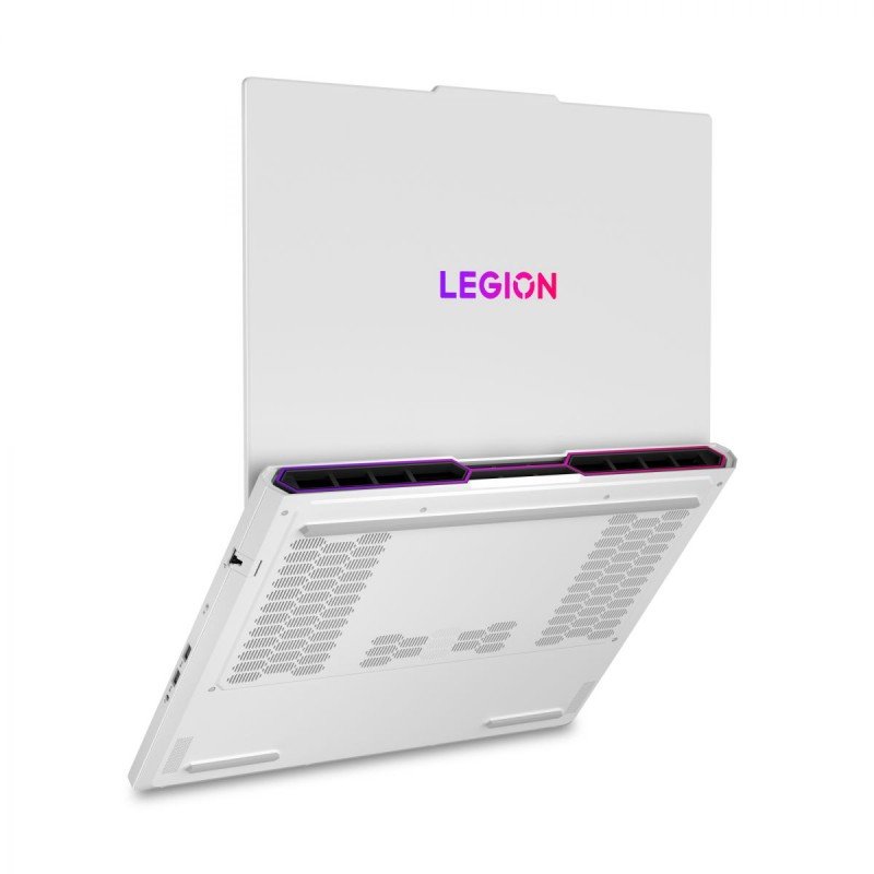 Legion Pro 7 16IAX10H