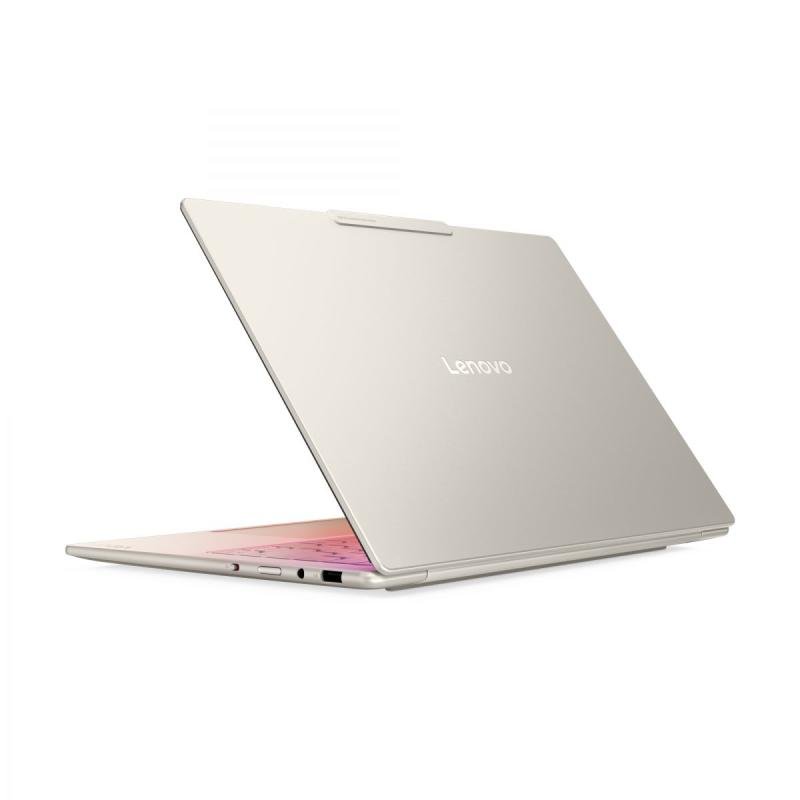 Yoga Slim 7 14ILL10 Copilot+ PC